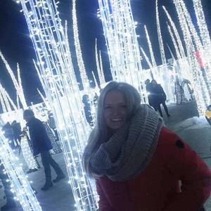 Meet your Posher, Valérie